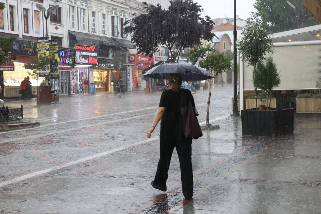 Trakya'da sağanak etkili oluyor - Resim: 4